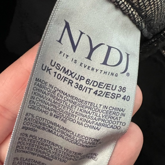 Women’s NYDJ Copper Coated Snake Marilyn Straight Jeans size 6 - Picture 9 of 14